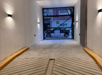 Garage · 10m² · Cocheras en Muy Buena Ubicación