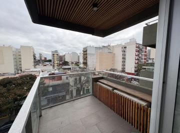 Departamento · 43m² · 2 Ambientes · 1 Cochera · Departamento en Flores