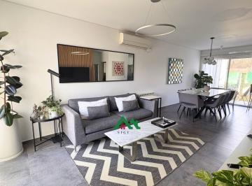 Casa · 150m² · 5 Ambientes · 2 Cocheras · Casa en Venta Tipo Duplex de 2 Plantas con 3 Dorm. en Valle Escondido, Patagonia Village