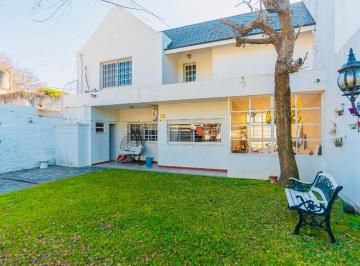 Casa · 170m² · 5 Ambientes · 2 Cocheras · Venta Casa 5 Amb C/ Parque y Parrilla Quilmes