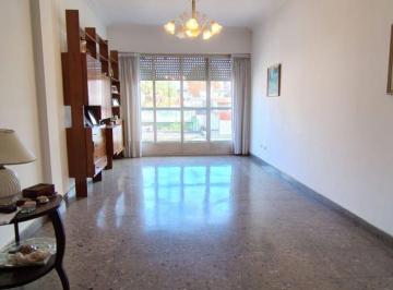 Departamento de 4 ambientes, Villa Pueyrredón · Departamento Tipo PH 4 Amb C/ Patio, Apto Credito. 110 m² - Llavallol Al 4800