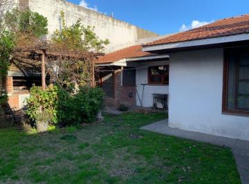 PH · 2 Ambientes · PH 2 Amb Tipo Chalet Al Fondo en Alquiler