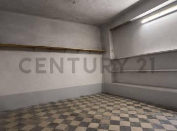Local comercial · 31m² · 1 Ambiente · Venta Local Comercial con Entrada Independiente en Mataderos – Gran Potencial de Refacción