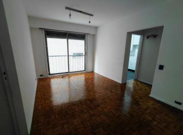 Departamento · 40m² · 2 Ambientes · Departamento en Alquiler con Balcón