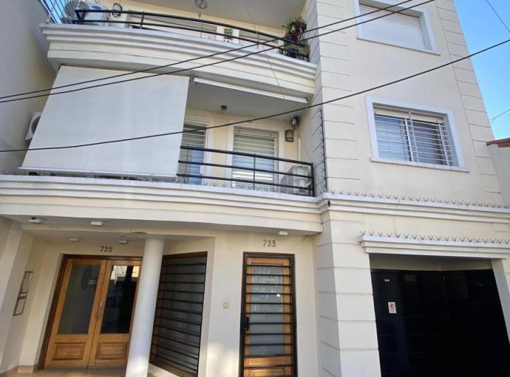 Departamento en alquiler en Lomas de Zamora · 3 ambientes