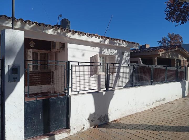 Casa · 143m² · 4 Ambientes · 1 Cochera
