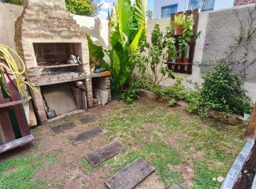 PH · 86m² · 3 Ambientes · 1 Cochera · Duplex en Venta 3 Ambientes Cochera y Patio en Venta en Villa Ballester/chilavert Excelente Estado