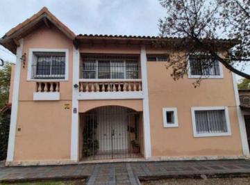 Casa de 8 ambientes, Ciudad de Mendoza · Casa a La Venta en Ciudad de Mendoza