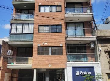 Departamento de 3 ambientes, Rosario · Dueño Alquila Semipiso Al Frente Nuevo 2 Dorm. con Balcon