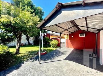 Casa · 90m² · 3 Ambientes · 2 Cocheras · Venta Casa 3 Ambientes en Jose C Paz