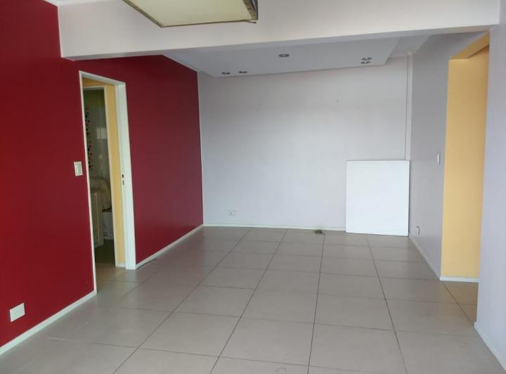 Departamento · 74m² · 4 Ambientes · 1 Cochera