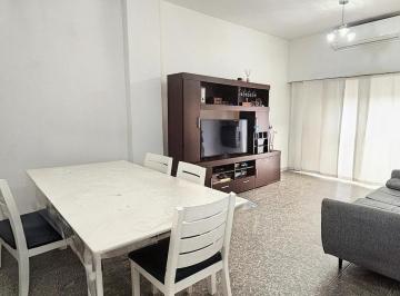 PH · 68m² · 3 Ambientes · Excelente PH de 3 Ambientes Al Frente Apto Credito