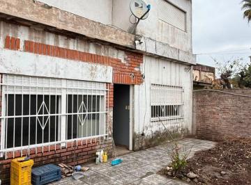 PH de 2 ambientes, Moreno · Alquiler PH Interno Dos Ambientes - Paso del Rey - Moreno