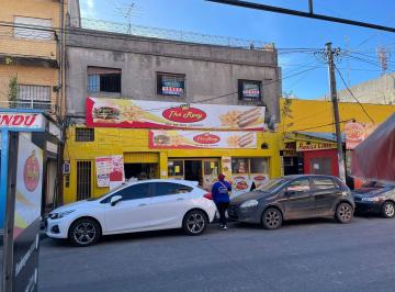 Local comercial · 383m² · 2 Dormitorios · Excelente Local con Vivienda en Planta Alta a 15 m de Ruta Nacional N° 21