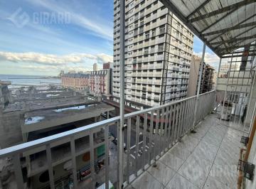 Departamento · 56m² · 2 Ambientes · Venta de 2 Amb a La Calle en Zona Centro, Vista Al Mar Desde El Balcón.