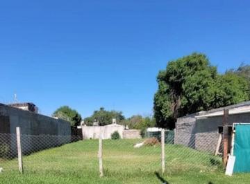 Terreno · 396m² · Venta Terreno Zona Av Japón Apto Galpón con Escritura