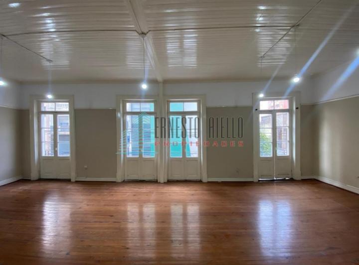 Local comercial · 110m²