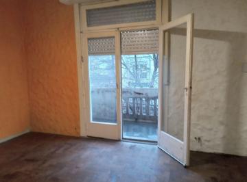 Departamento de 2 ambientes, Villa Crespo · Departamento de 2 Ambientes con Balcón Al Frente, por Escalera en Villa Crespo
