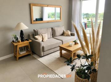 Foto1 · .alquiler de Temporada - Apartamento de 1 Dormitorio con Terraza y Amenities