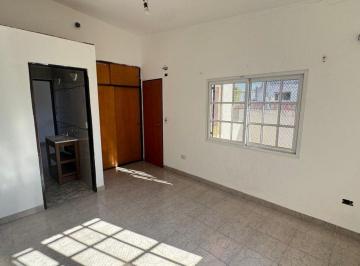 Casa · 124m² · 4 Ambientes · 1 Cochera · Venta Casa 4 Ambientes con Galpon San Martín