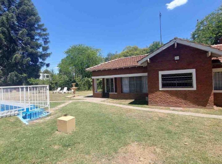 Casa · 180m² · 3 Ambientes
