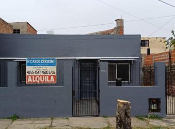Casa de 3 ambientes, Avellaneda · Casa con Garaje