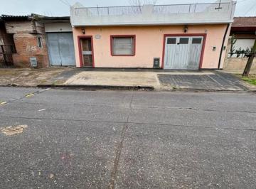 tres-de-febrero-pablo-podesta-venta-casa-5-o-mas-ambientes · Casa en Pablo Podestá