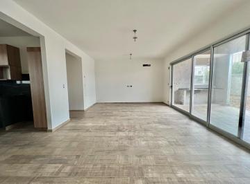 Casa · 150m² · 3 Ambientes · 2 Cocheras · Casa en Venta 3 Dorm en Terrazas de Manantiales Todo Planta Baja!