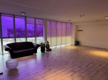 Oficina comercial · 57m² · 2 Ambientes · Venta de Exclusiva Oficina Corporativa en Palermo Hollywood