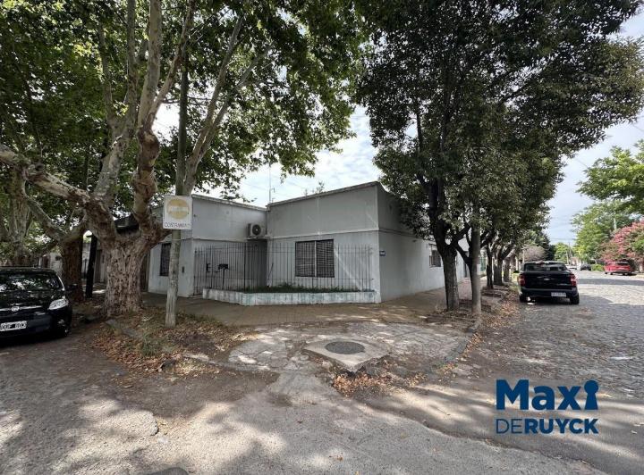 Local comercial · 198m² · 6 Ambientes · 1 Cochera