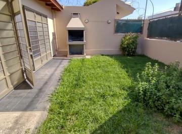 Casa · 100m² · 4 Ambientes · 1 Cochera · Casa - Crisol Sur