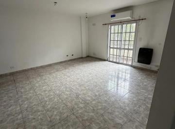 Departamento · 60m² · 3 Ambientes · Departamento 3 Ambientes con Balcon en Alquiler - Wilde