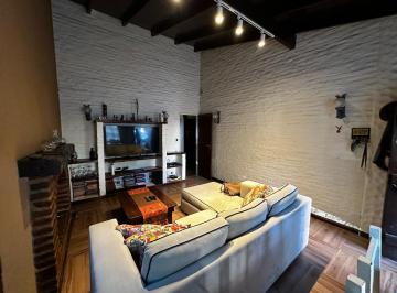 Casa · 118m² · 5 Ambientes · 1 Cochera · Casa en Venta Haedo Oportunidad!