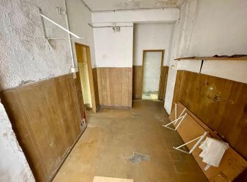 Casa · 70m² · 3 Ambientes · Venta Casa 3 Amb Ciudadela Patio a Refaccionar