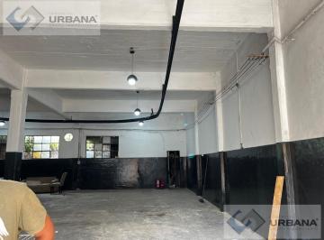 Bodega-Galpón · 225m² · Galpón en Lanús Oeste