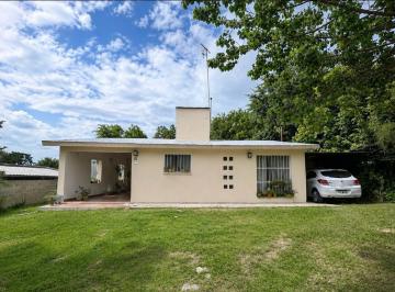 Casa · 70m² · 2 Dormitorios · 2 Cocheras · Venta Casa en Solares de Icho Cruz | 2 Dorm.