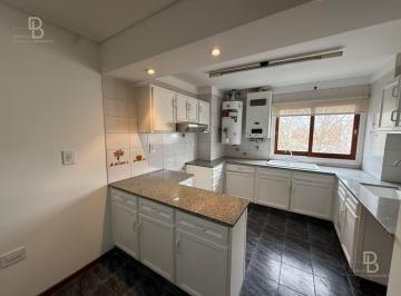 Departamento · 105m² · 4 Ambientes · 1 Cochera · Departamento en Plaza Mitre