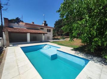 Casa · 111m² · 6 Ambientes · 2 Cocheras · Casa en Venta 2 Dorm. con Departamento 2 Dorm. Piscina San Antonio de Arredondo