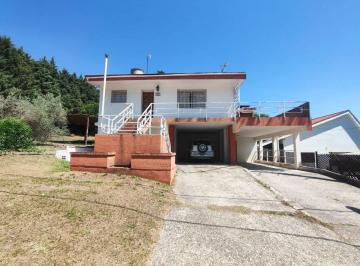 Casa · 111m² · 6 Ambientes · 2 Cocheras · Casa en Venta 2 Dorm. con Departamento 2 Dorm. Piscina San Antonio de Arredondo