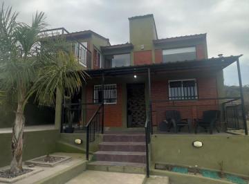 Casa · 80m² · 3 Ambientes · Casa en Venta 2 Dorm. 2 Baños Piscina Villa Ernestina Villa del Lago Villa Carlos Paz