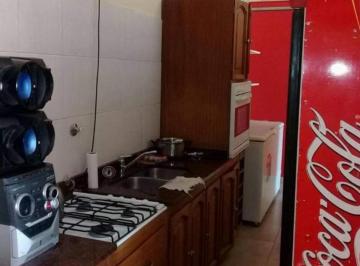 Edificio · 550m² · 6 Ambientes · Edificio Comercial en Venta - 4 Dorm. 5 Baños - 900 m - Tres Arroyos