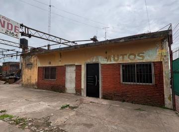 Local comercial · 40m² · 3 Ambientes · 1 Cochera · Local Comercial en Venta Sobre Av en Cruce Castelar