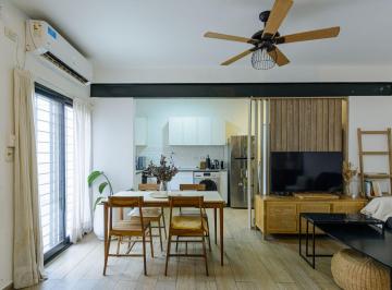 PH · 57m² · 2 Ambientes · Venta PH 2 Amb Remodelado con Patio - Martínez