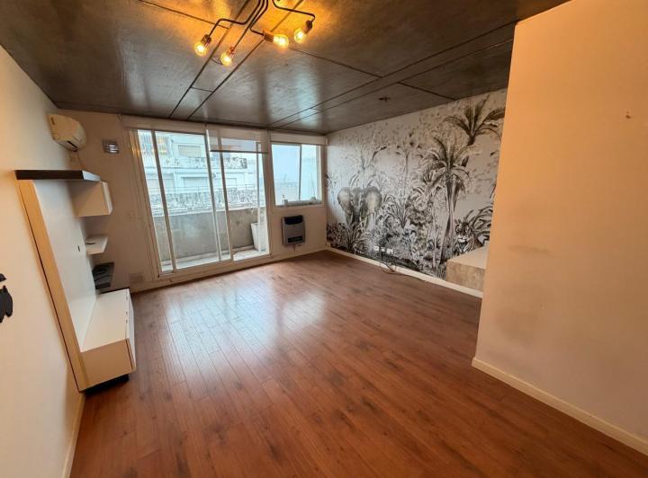 Departamento · 45m² · 2 Ambientes · 1 Cochera
