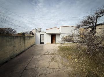 Casa · 181m² · 3 Ambientes · Casa en Radio Céntrico