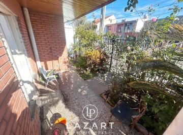 Casa · 80m² · 3 Ambientes · 1 Cochera · Casa 3 Amb Cochera y Patio!