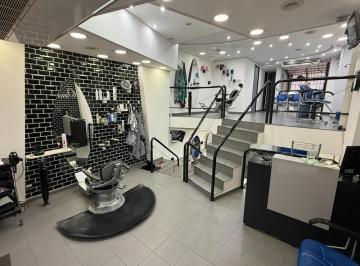 Local comercial · 75ha · Excelente Local Comercial 75 m² en Tres Niveles Sobre Av San Martín