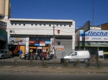 HGP-HGP-9635_2 · Local. | Av Hipolito Yrigoyen Al 1465/67/00