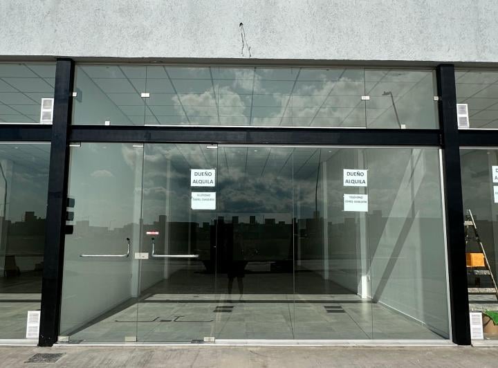 Local comercial · 90m²