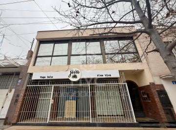 Departamento · 38m² · 2 Ambientes · Venta Departamento de 1 Dormitorio Al Frente en Bombal Sur Apto Profesional/temporal